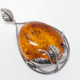 Baltic Amber Jewelry Pieces