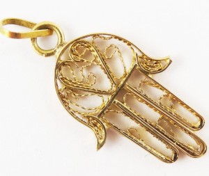 Vintage 14k Gold Hamsa Hand of Fatima Lucky Charm Pendant