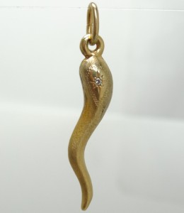 14k Gold Diamond Italian Cornetti Horn Lucky Charm Necklace Pendant